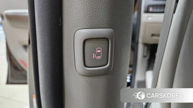 Kia The New Carnival id 4746765 из Кореи 11