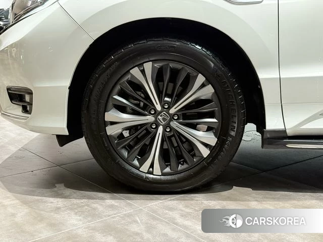 Honda UR-V id 4298540 из Китая 11