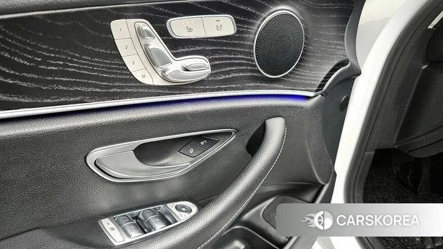 Mercedes-Benz E-Class W213 id 4269012 из Кореи 11