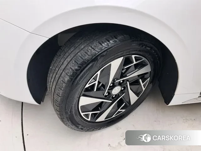 Hyundai The New Grandeur IG Hybrid id 3467919 из Кореи 11