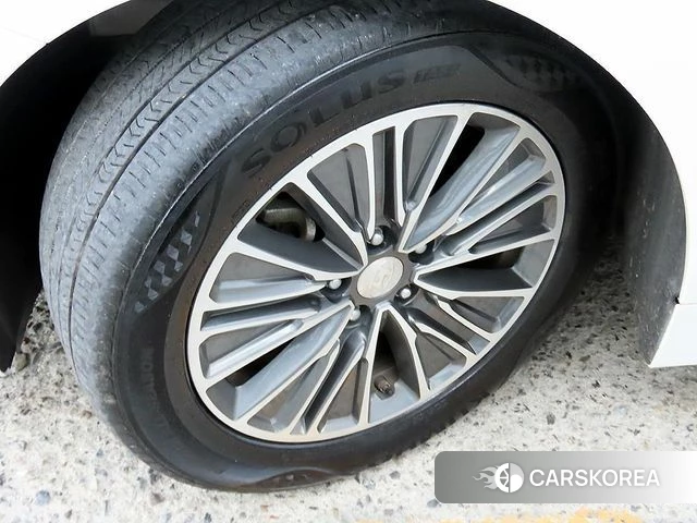 Hyundai Grandeur IG Hybrid id 4947270 из Кореи 11