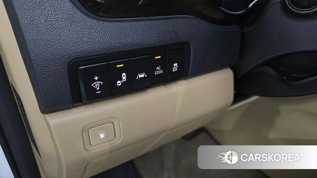 Kia The New Carnival id 4411031 из Кореи 11