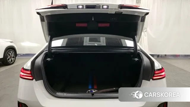 BMW 5 Series (G60) id 3523389 из Кореи 11