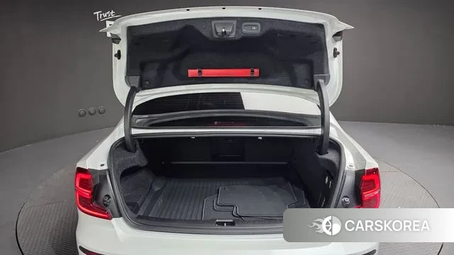 Volvo S60 3rd generation id 2901820 из Кореи 11