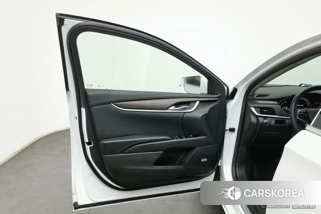 Cadillac XTS id 4254263 из Китая 11