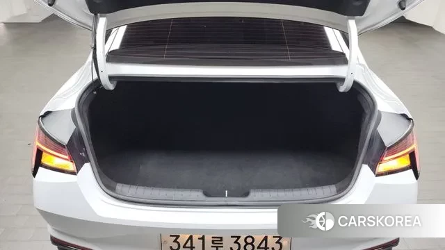 Hyundai Avante (CN7) id 2960527 из Кореи 11