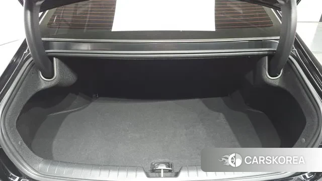 Hyundai Grandeur (GN7) id 3619736 из Кореи 11