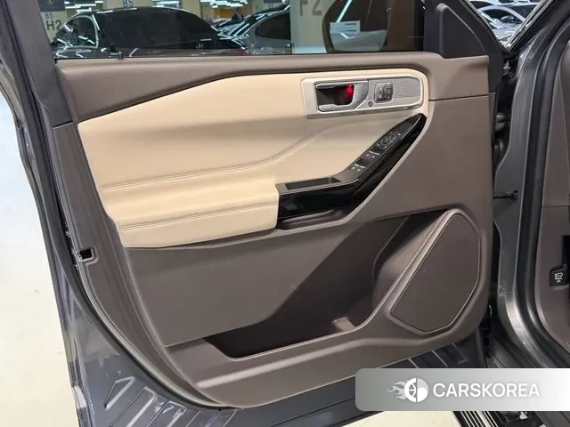 Ford Explorer 6th Generation id 3639557 из Кореи 11