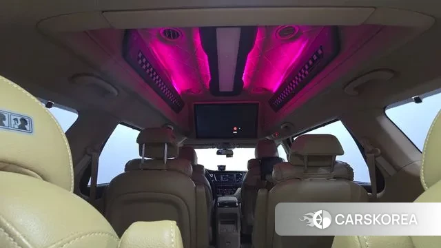 Kia The New Carnival id 3396943 из Кореи 11