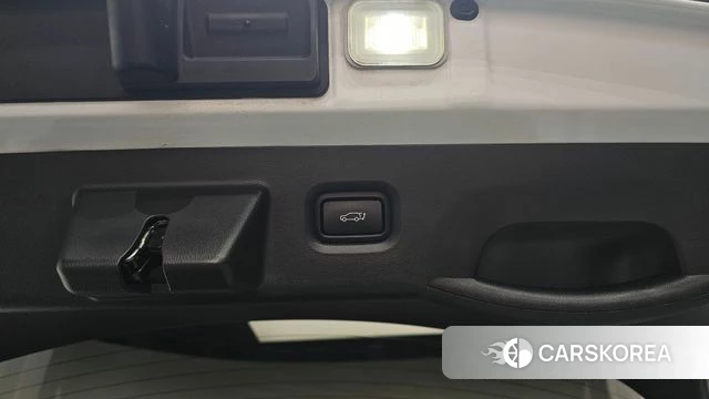 Hyundai Ionic 5 id 3812893 из Кореи 11