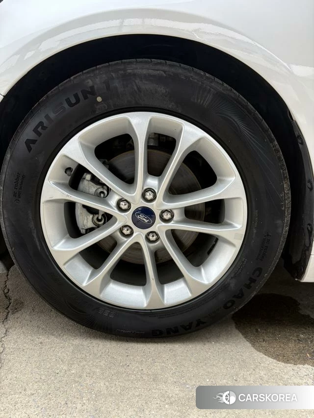 Ford Mondeo id 3939428 из Китая 11