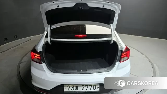 Hyundai The New Avante AD id 3626947 из Кореи 11