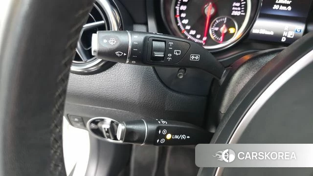 Mercedes-Benz GLA-Class X156 id 4520304 из Кореи 11