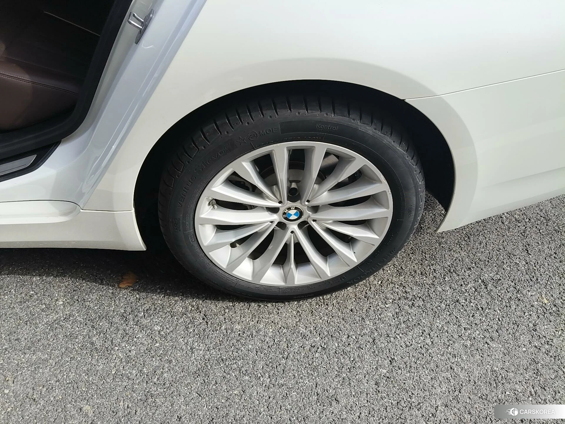 BMW 5 series id 4461314 из Китая 11