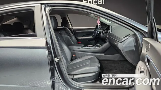 Hyundai Sonata (DN8) id 2679701 из Кореи 11