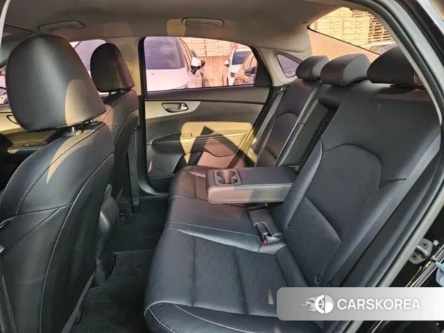 Kia Come New K3 id 3616544 из Кореи 11