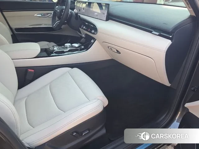 Genesis GV70 id 3648950 из Кореи 11