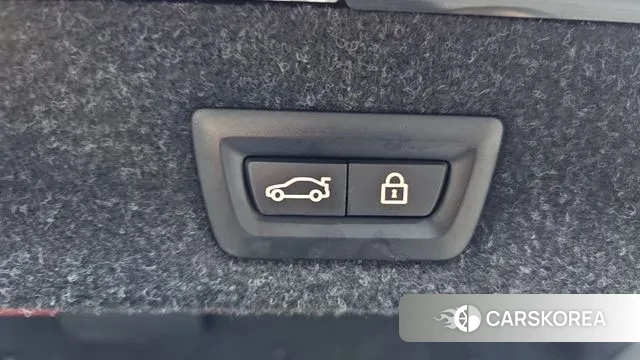 BMW 5 Series (G30) id 3701666 из Кореи 11