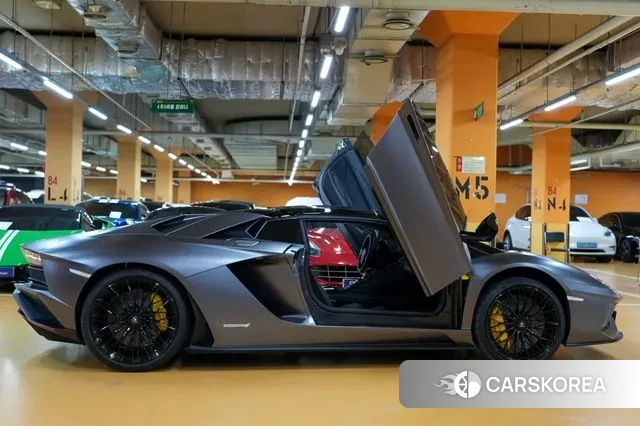 Lamborghini Aventador id 3284250 из Кореи 11