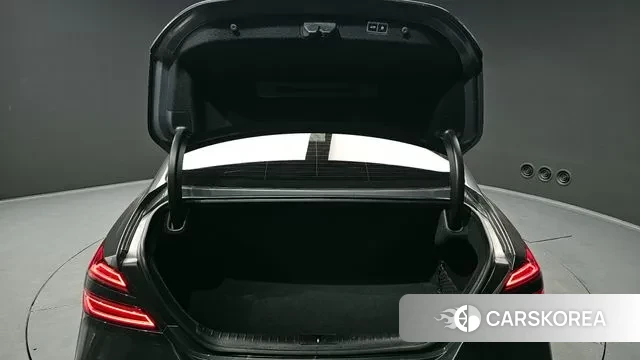 Genesis The New G70 id 3741591 из Кореи 11