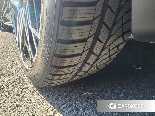 Hyundai Grandeur Hybrid (GN7) id 3383549 из Кореи 11