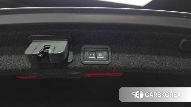 Audi A6 (C8) id 3843447 из Кореи 11