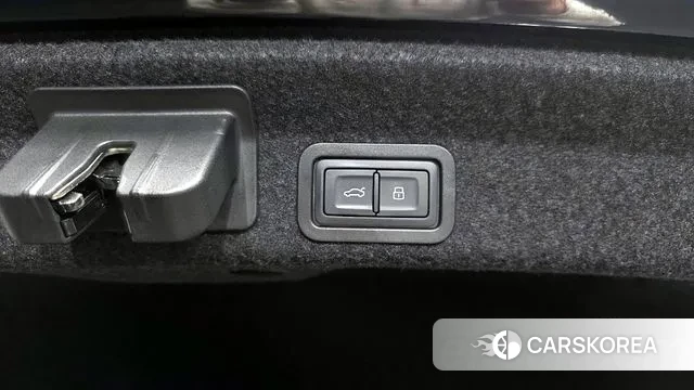 Audi A6 (C8) id 3395592 из Кореи 11