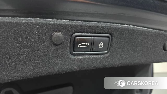 Hyundai The New Grandeur IG id 3843876 из Кореи 11