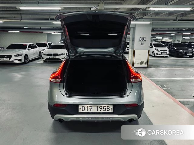 Volvo V40 Cross-Country id 3955704 из Кореи 11