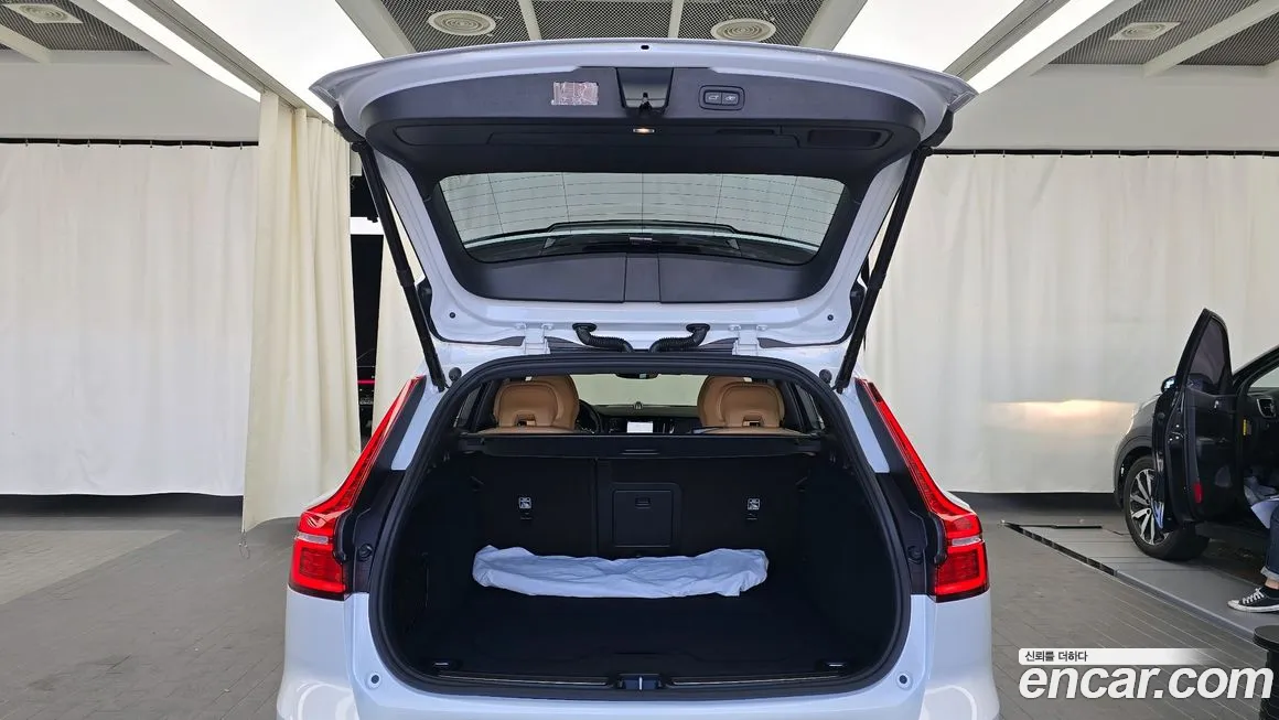 Volvo V60 Cross-Country 2nd Generation id 2078079 из Кореи 11