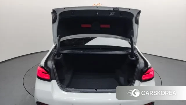 BMW 5 Series (G30) id 3591305 из Кореи 11