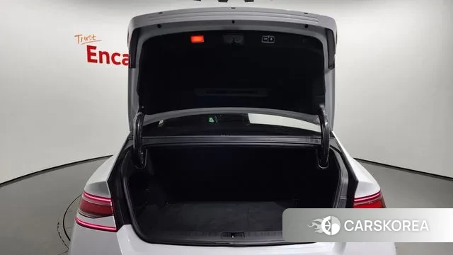 Genesis G90 (RS4) id 3163887 из Кореи 11