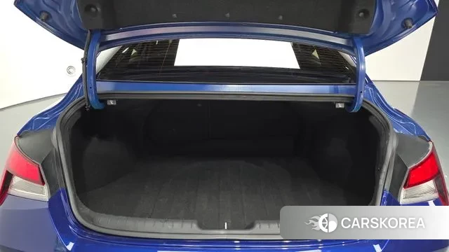 Hyundai Avante Hybrid (CN7) id 2999699 из Кореи 11