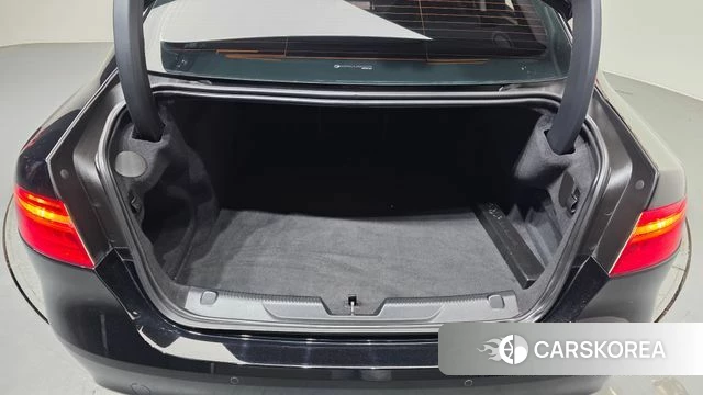 Jaguar XE id 3820846 из Кореи 11