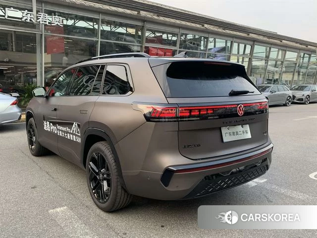Volkswagen Tourang id 3926921 из Китая 11