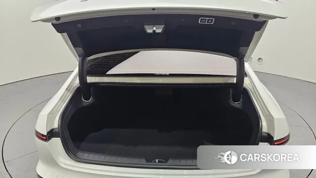 Hyundai Grandeur (GN7) id 3770495 из Кореи 11