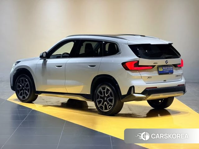 BMW X1 id 4365634 из Китая 11