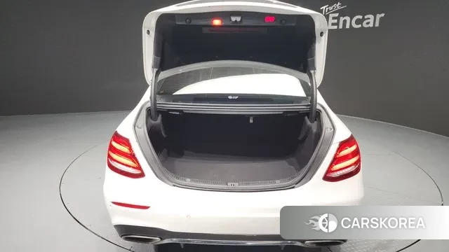 Mercedes-Benz E-Class W213 id 3573722 из Кореи 11