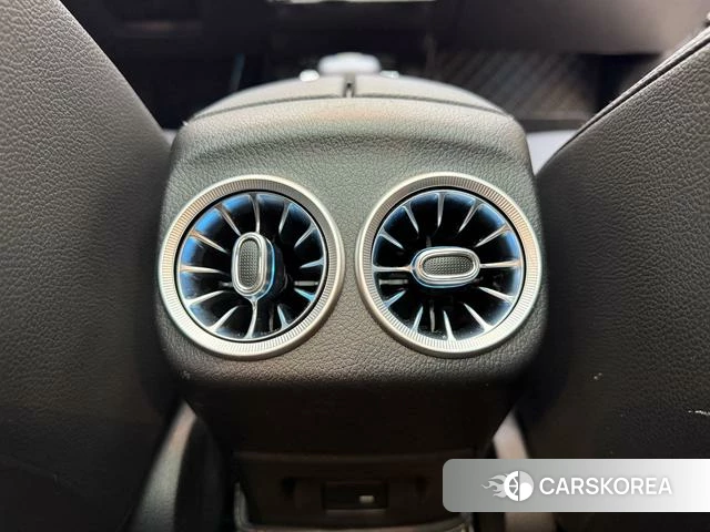 Mercedes-Benz Class A id 4257590 из Китая 11