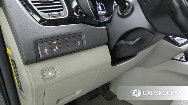 Kia All New Carnival id 4703614 из Кореи 11