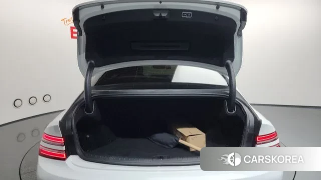 Genesis G80 (RG3) id 3587225 из Кореи 11