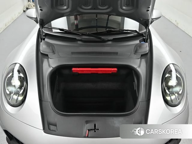 Porsche 911(992) id 4539818 из Кореи 11