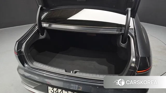 Hyundai Grandeur (GN7) id 3581132 из Кореи 11