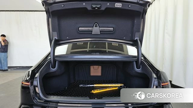 Hyundai Grandeur (GN7) id 4195034 из Кореи 11