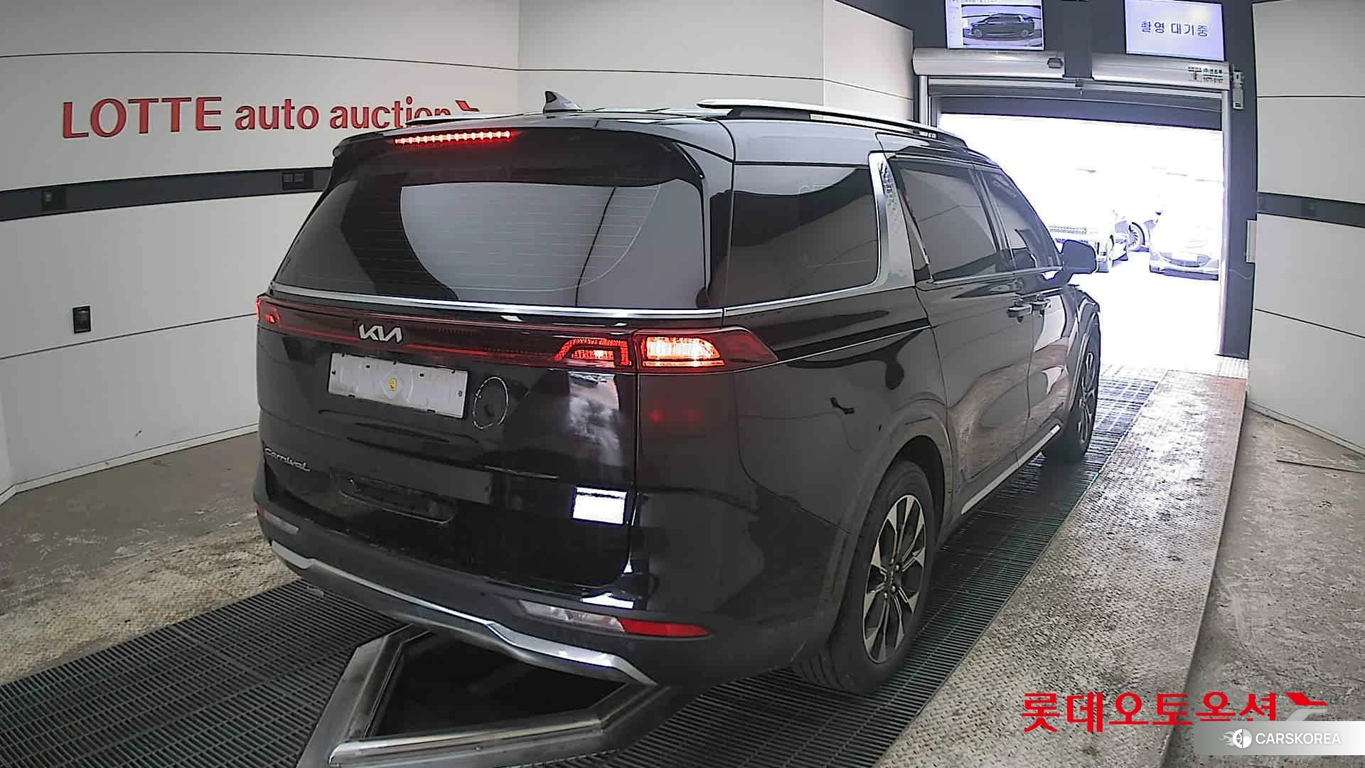 Kia Carnival id 3888374 из Кореи 11