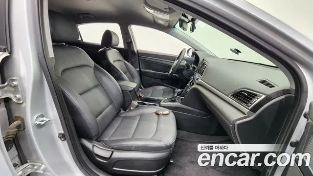 Hyundai Avante AD id 2684371 из Кореи 11