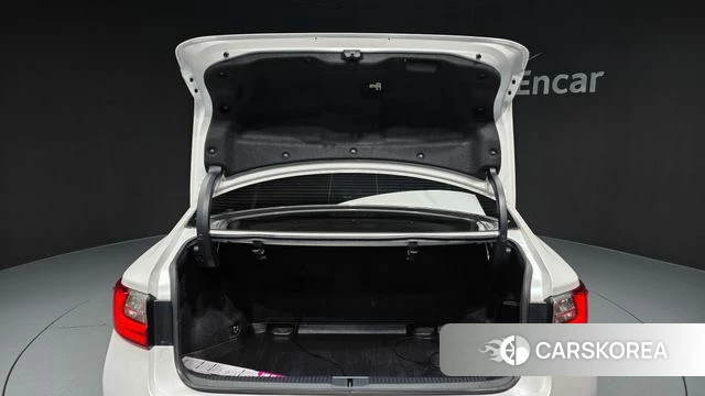 Lexus New ES300h id 3801799 из Кореи 11