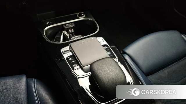 Mercedes-Benz A-Class W177 id 4294555 из Кореи 11