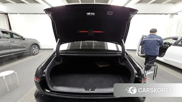 Hyundai Grandeur (GN7) id 3580804 из Кореи 11