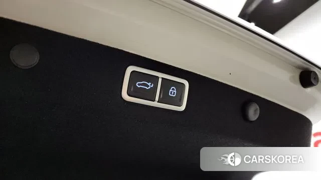 Hyundai Grandeur (GN7) id 3420767 из Кореи 11